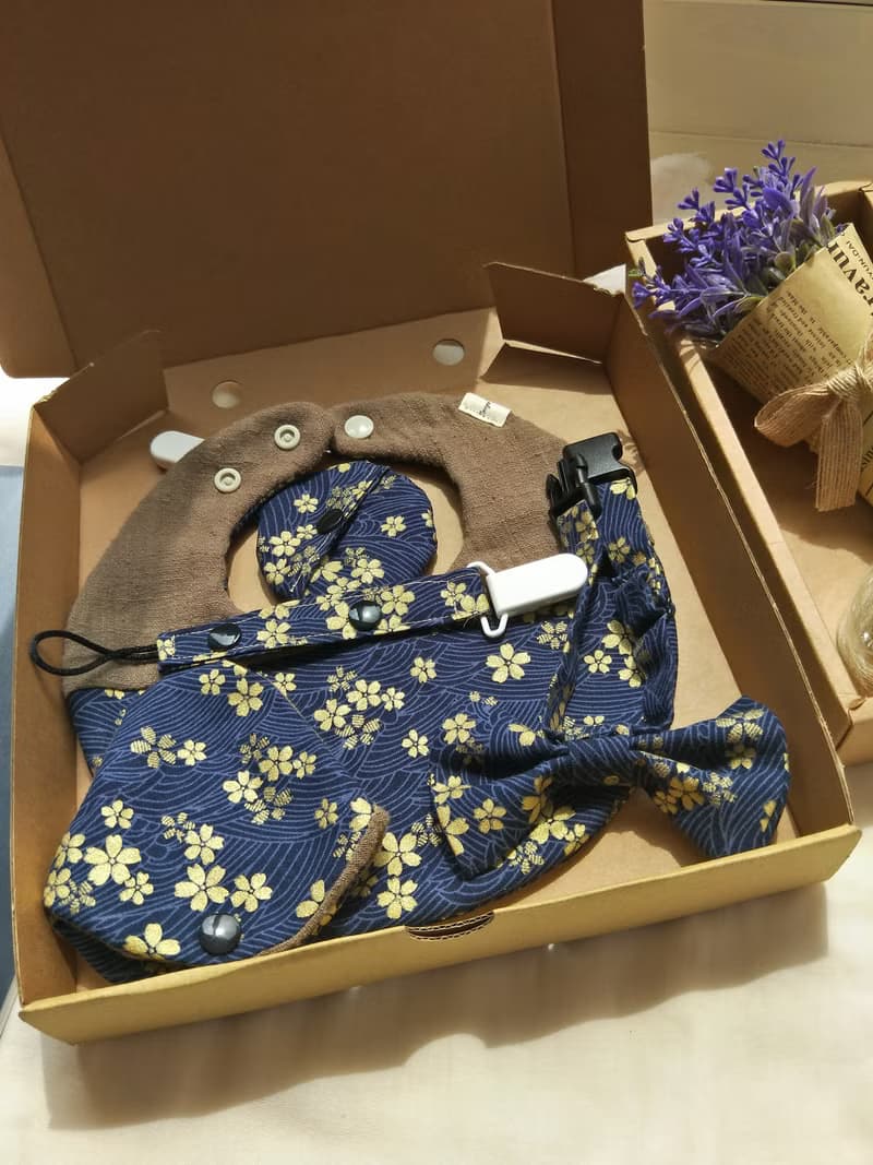 **花道藏**日系手工圍兜彌月禮盒五件組__男孩的禮物