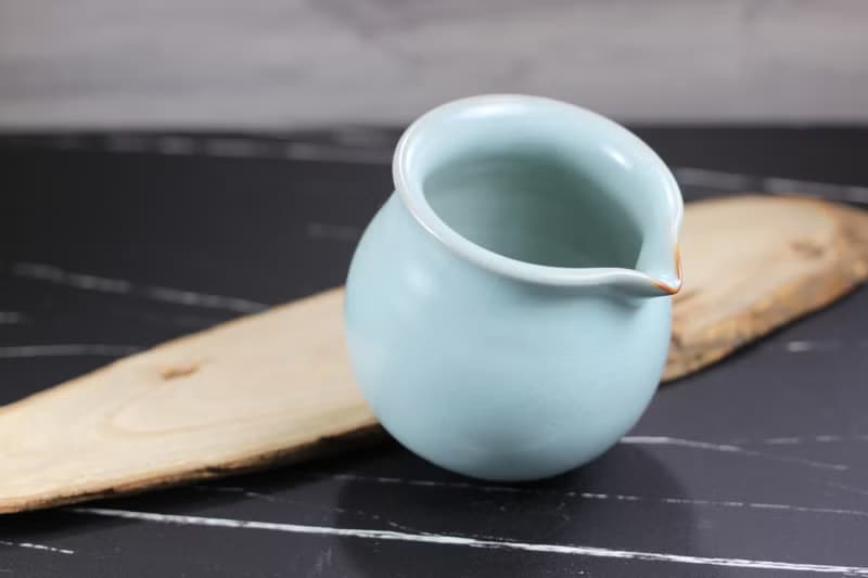 【送禮好物】360~400ml 汝窯無把 手拉坯 咖啡下壺 茶海 公道杯