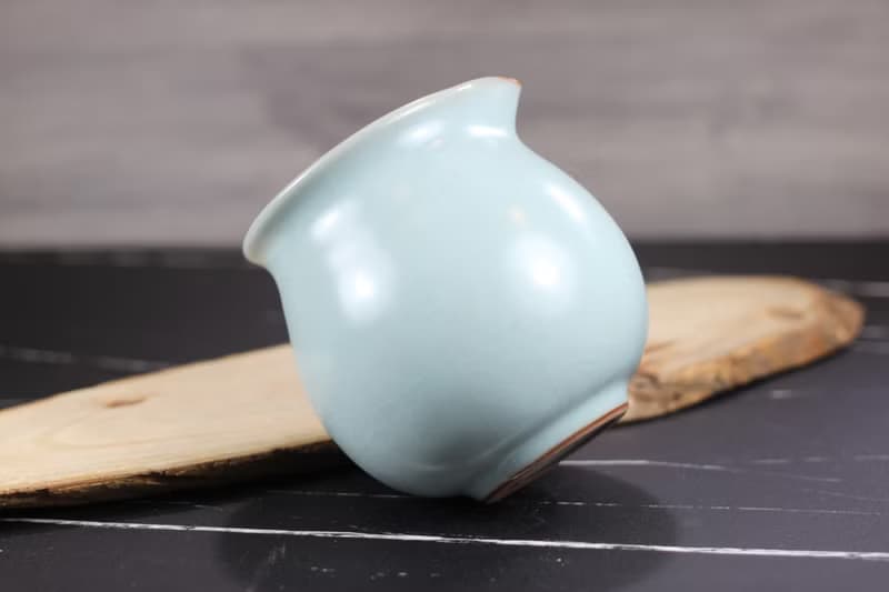 【送禮好物】360~400ml 汝窯無把 手拉坯 咖啡下壺 茶海 公道杯