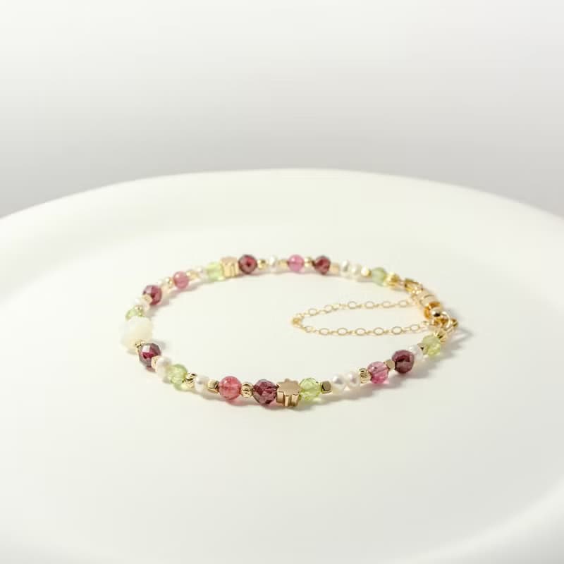 紅色玫瑰花 - 石榴石 粉碧璽 橄欖石 白蝶貝 天然石手鍊