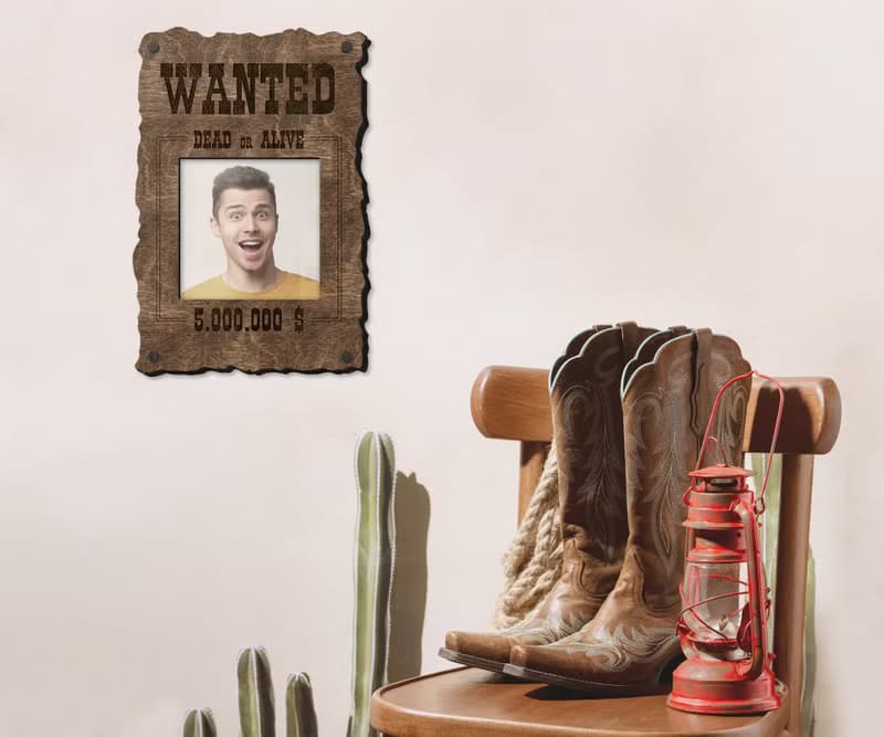 Wooden funny wanted poster Picture frame Dead or Alive Wild West wall decor