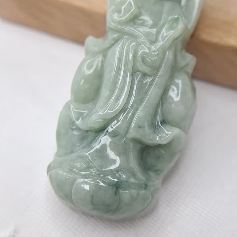 青綠站姿觀音吊墜 | 天然緬甸玉A貨翡翠