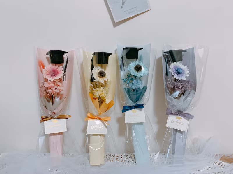 sueing_blossom  可愛風乾燥太陽花畢業花束