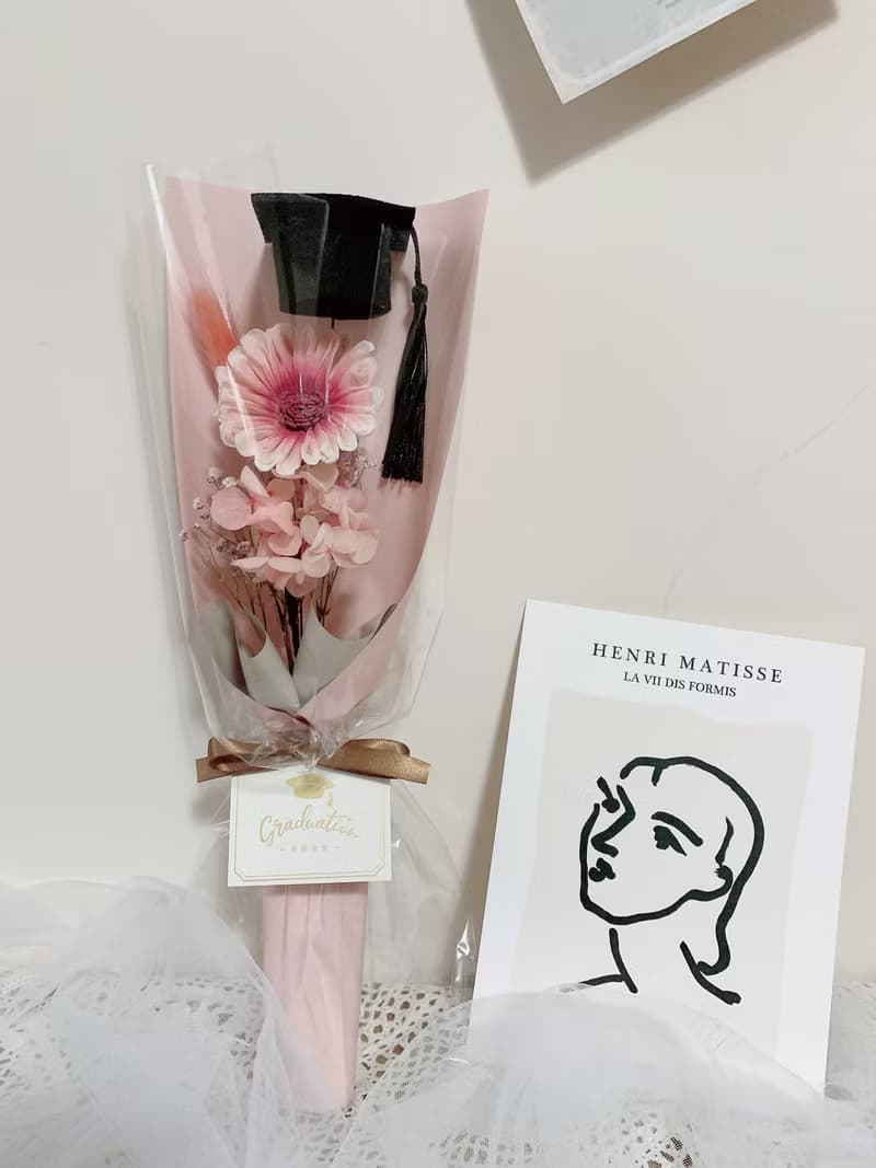 sueing_blossom  可愛風乾燥太陽花畢業花束