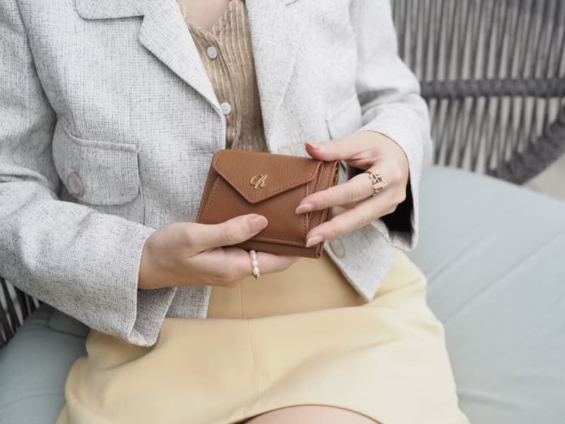 Maily (Tan) : Tri-fold wallet, Short wallet, Cow leather, mini wallet, Brown
