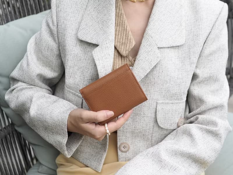 Maily (Tan) : Tri-fold wallet, Short wallet, Cow leather, mini wallet, Brown