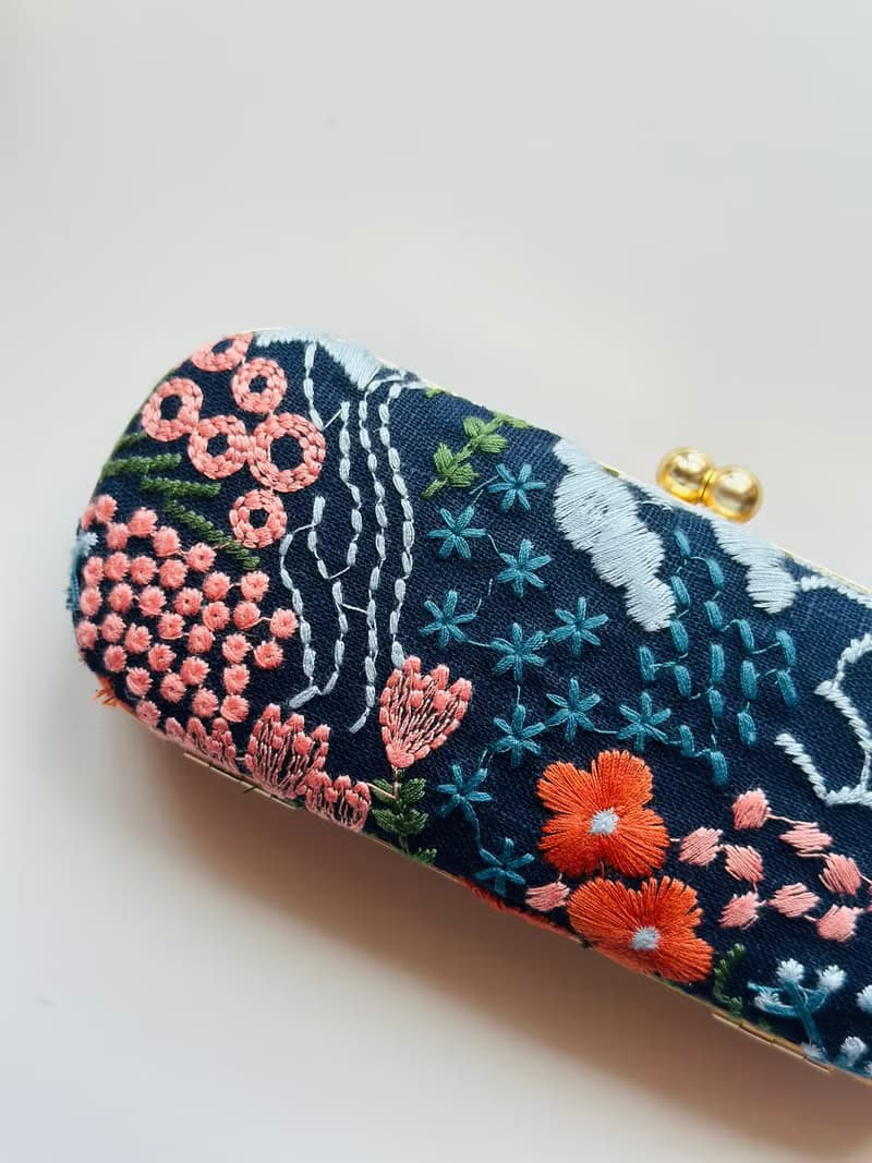 花海刺繡眼鏡盒/筆盒/首飾盒