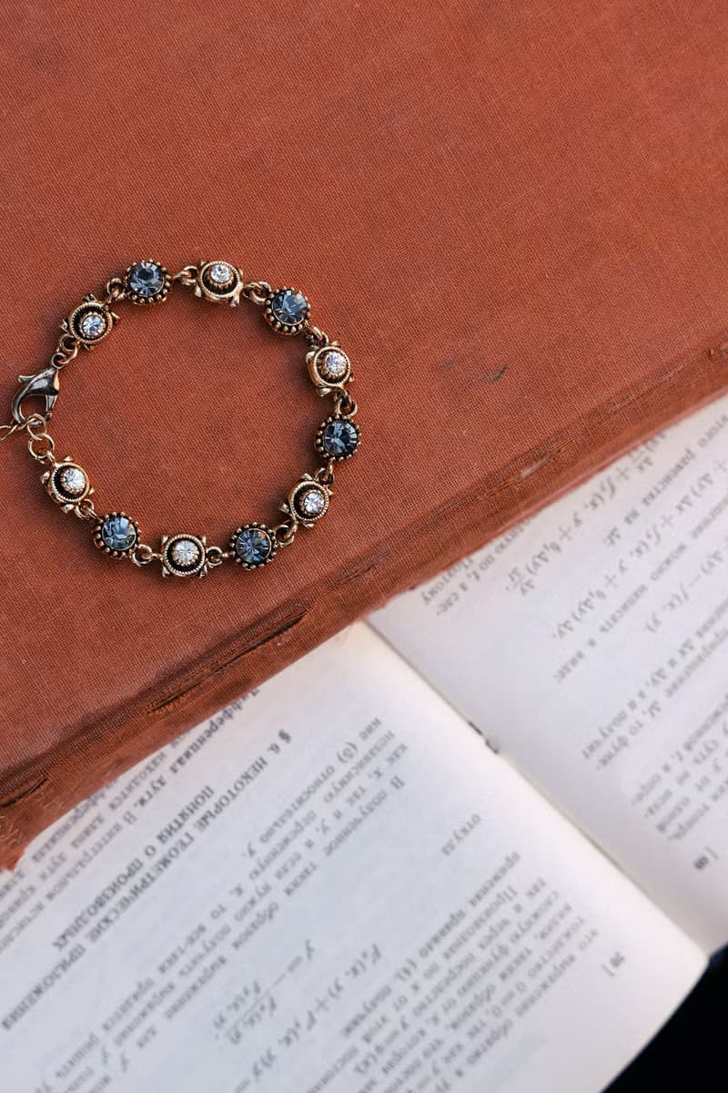 COR-DATE / 童話故事 / 繽紛細版手鍊