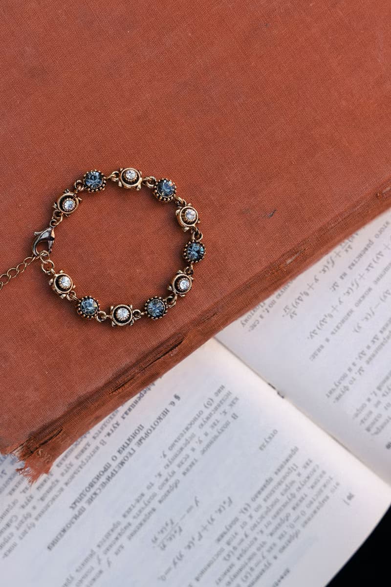 COR-DATE / 童話故事 / 繽紛細版手鍊