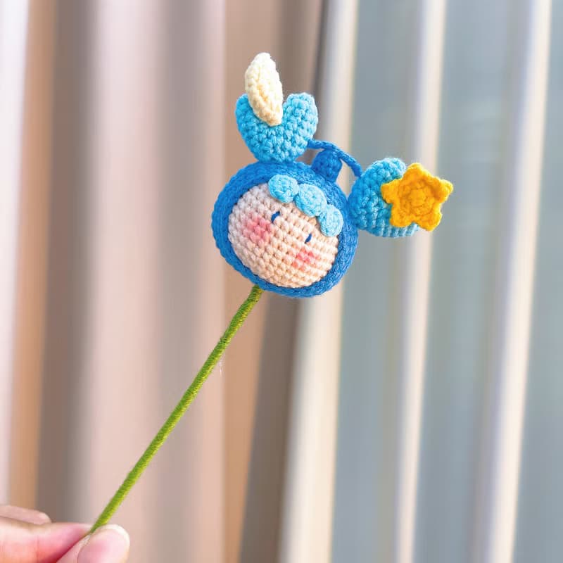 天秤座鉤織花束 手作紅色玫瑰和天秤小玩偶