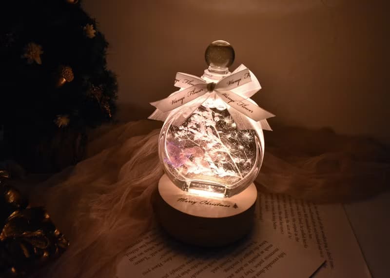 蒲公英雪白浮游花小夜燈  永生花擴香母親節 夜燈 刻字 乾燥花聖
