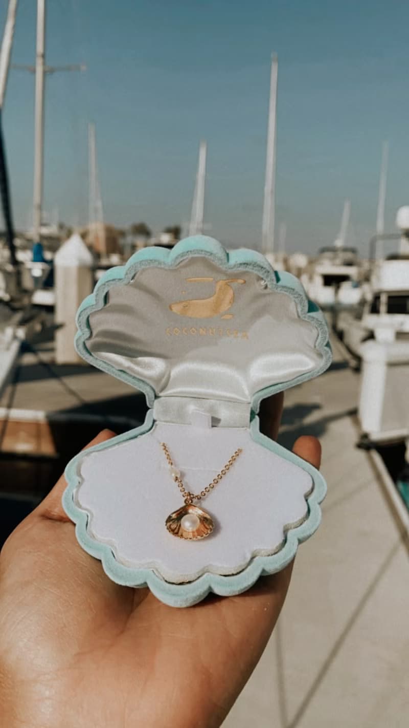 珍珠貝殼黃銅金色寶藏項鍊 GOLDEN TREASURE