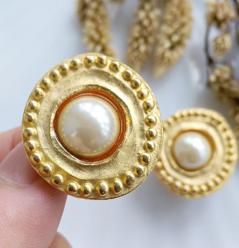 Vintage Jewelry 西洋古董飾品 GENNARO 啞光 仿珠 夾式耳環