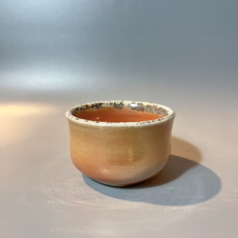 柴燒純瓷土主人杯 / 小平凡手作