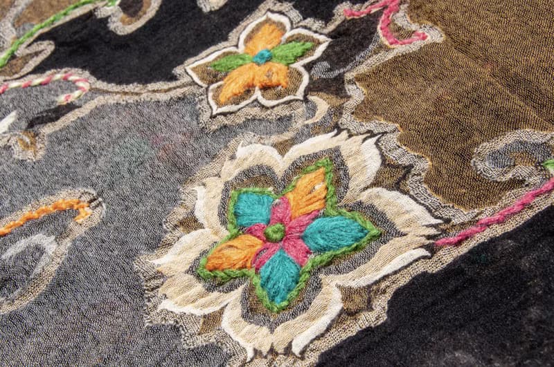 喀什米爾Cashmere/水煮羊毛披肩/針織圍巾/刺繡圍巾/羊絨披巾-花