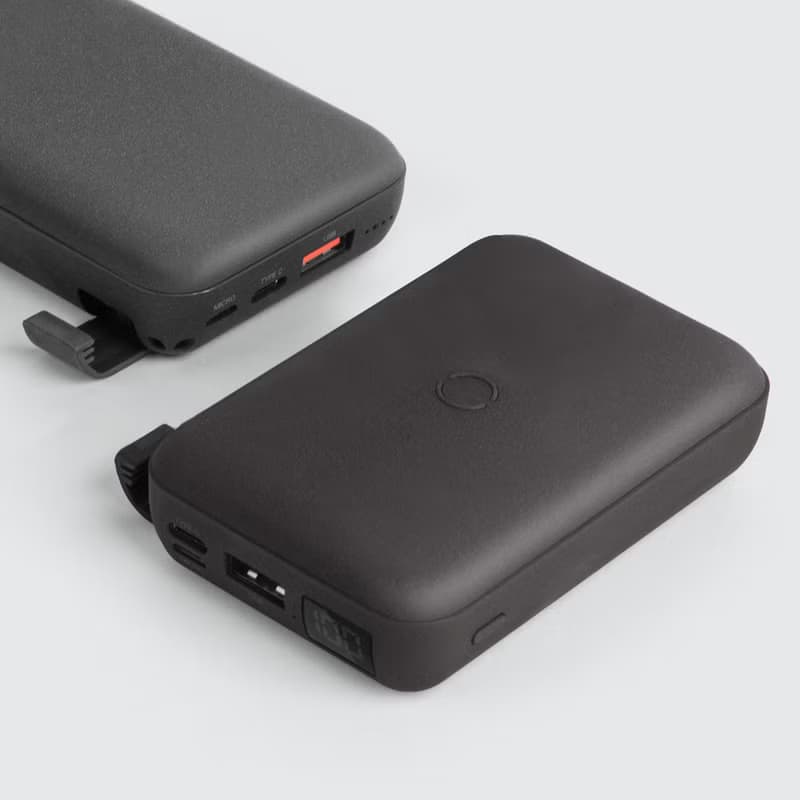 HydeAir 無線快充帶支架螢幕行動電源10000mAH-黑色