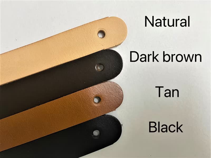 牛皮取手 //  衣櫃 //  櫃體 // 皮革把手 // 系統櫃 // 可訂製