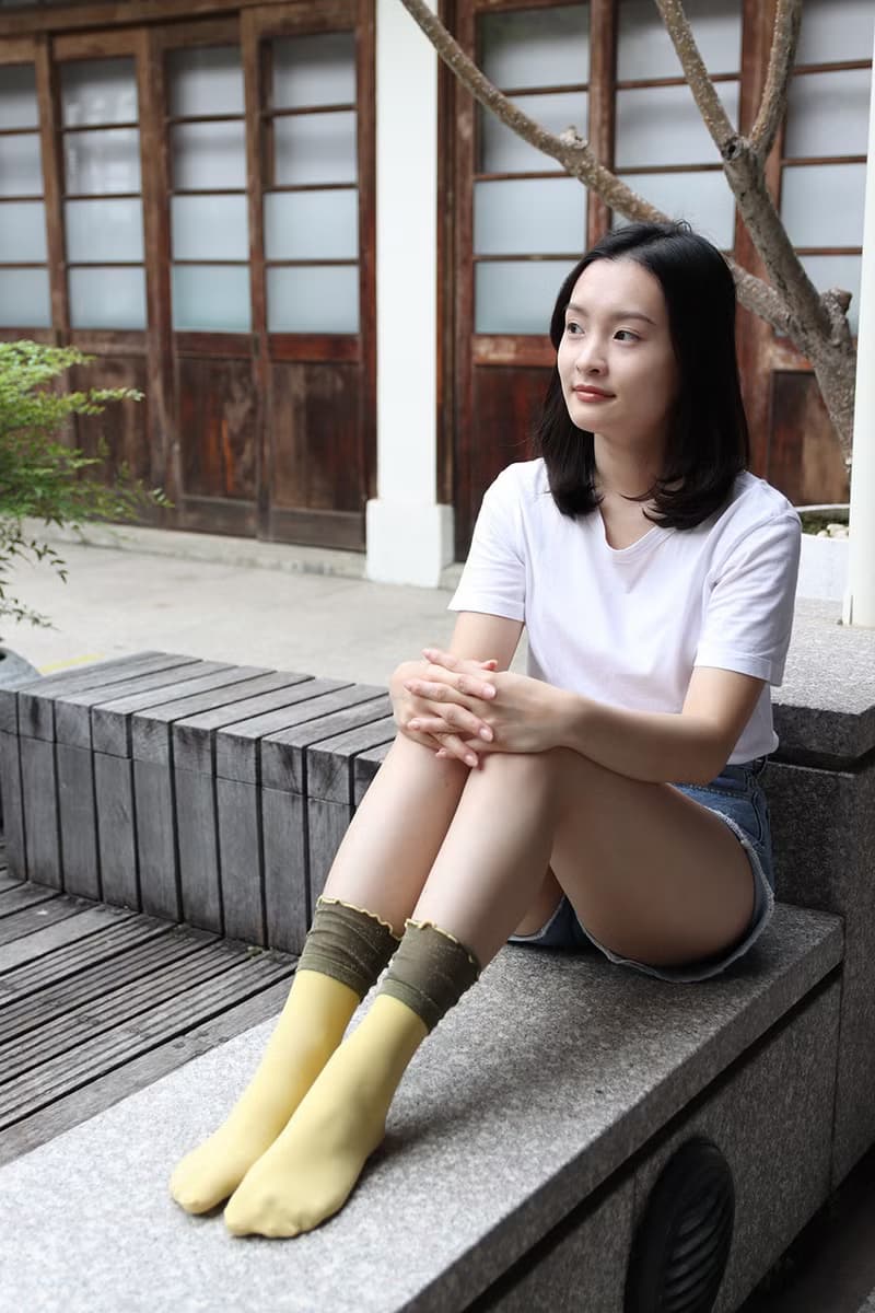 時尚花羽推襪 襪子 鞋履襪品 socks 中筒襪 女襪 兔