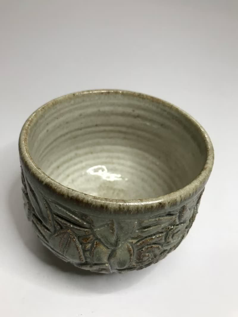 曾永鴻  灰釉刻花杯