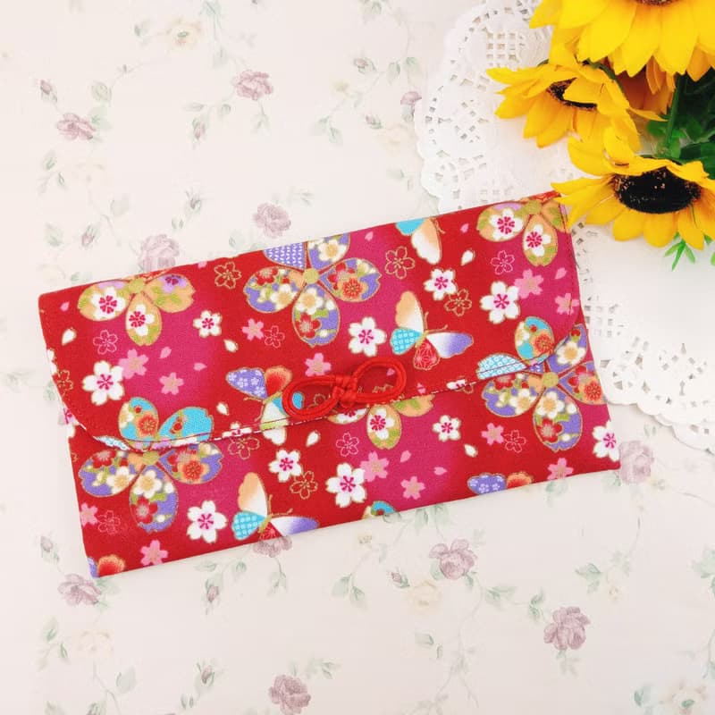 免費繡名字。彩蝶戀櫻花-3款可選。布紅包袋 / 口罩收納袋