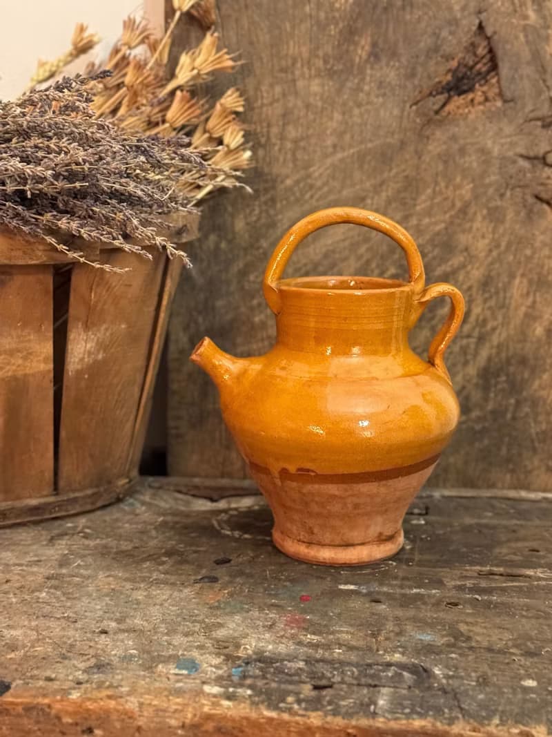 40056 -迷人十九世紀南法古董陶罐 French antique pottery jug