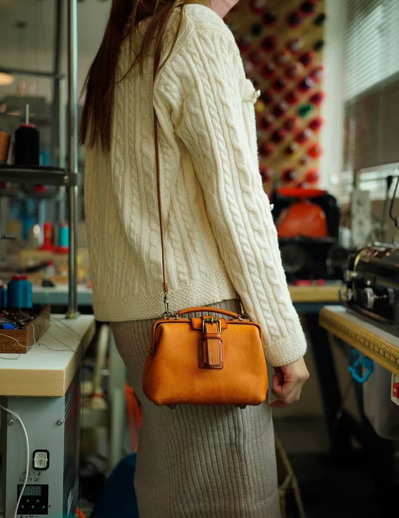 MOOS 單肩 MINI 醫生包4:3THIN SIZE 16x12x6.5CM 灰色