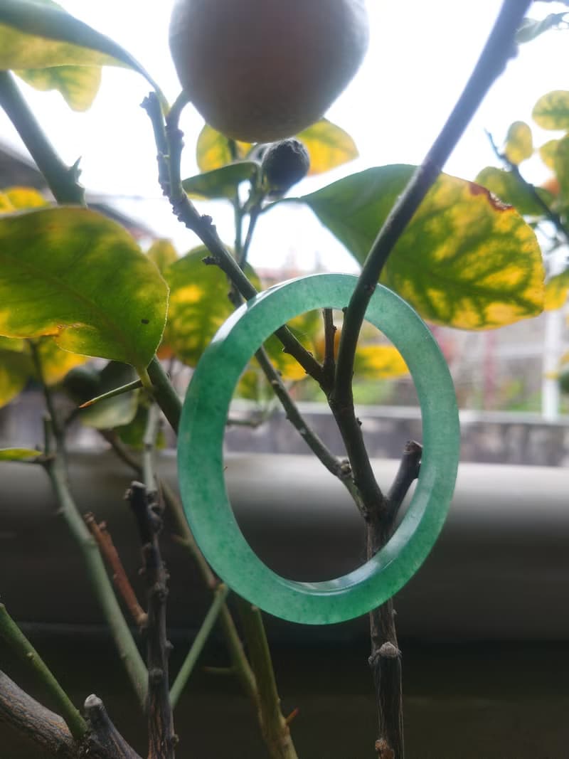 Miss feng天然石-天然綠莓晶方形鐲