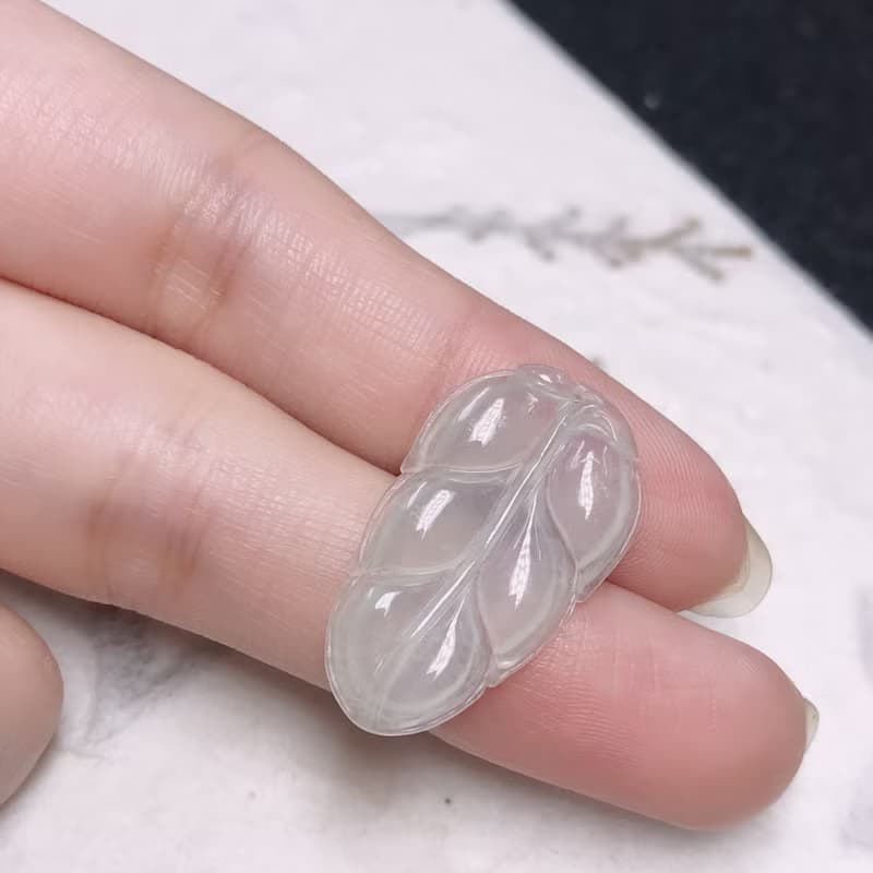 【一葉致富】冰種翡翠葉子 | 裸石 | 天然緬甸A貨翡翠 | 送禮