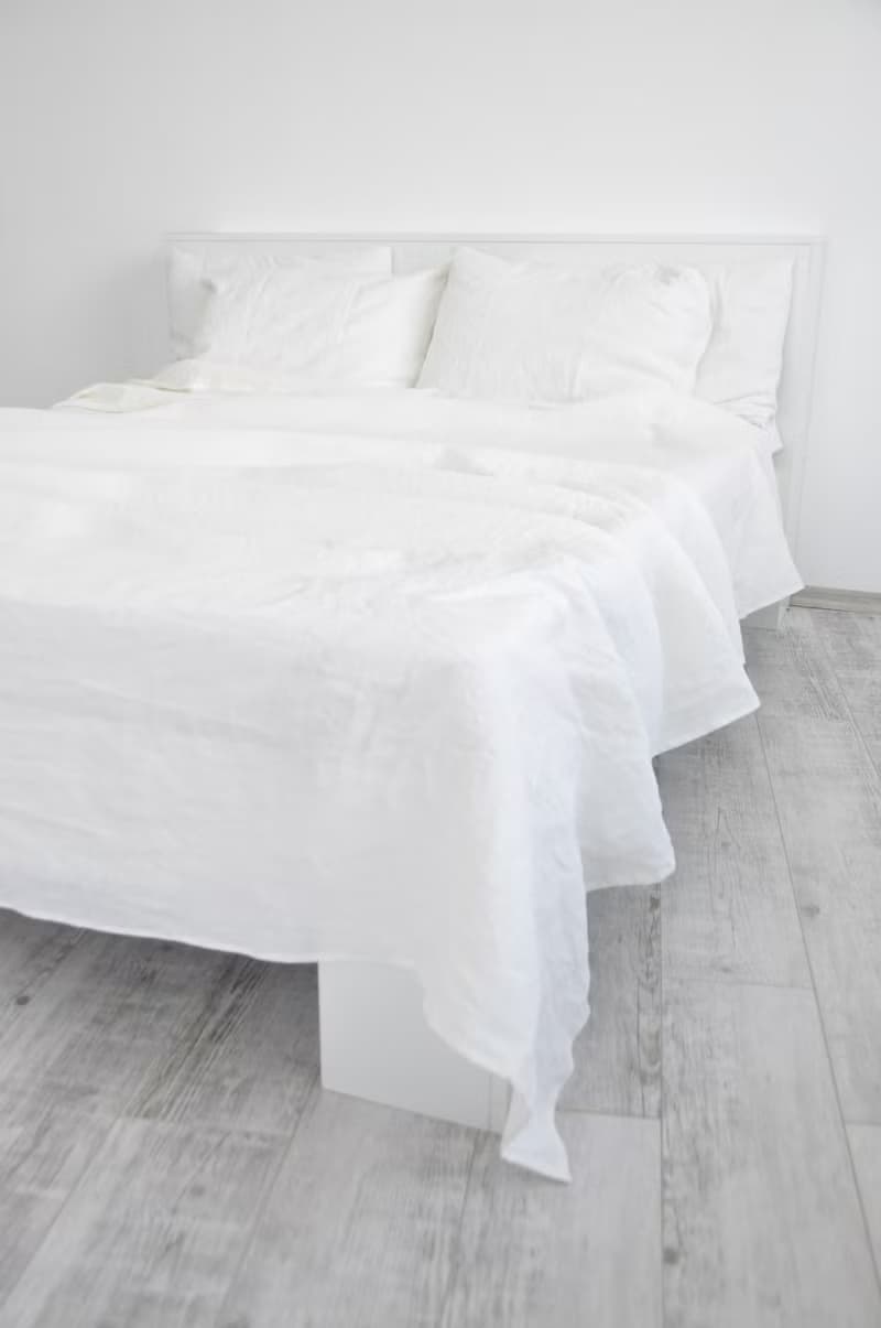 White linen sheet set / Flat+fitted sheet+2 pillowcases / White bedding