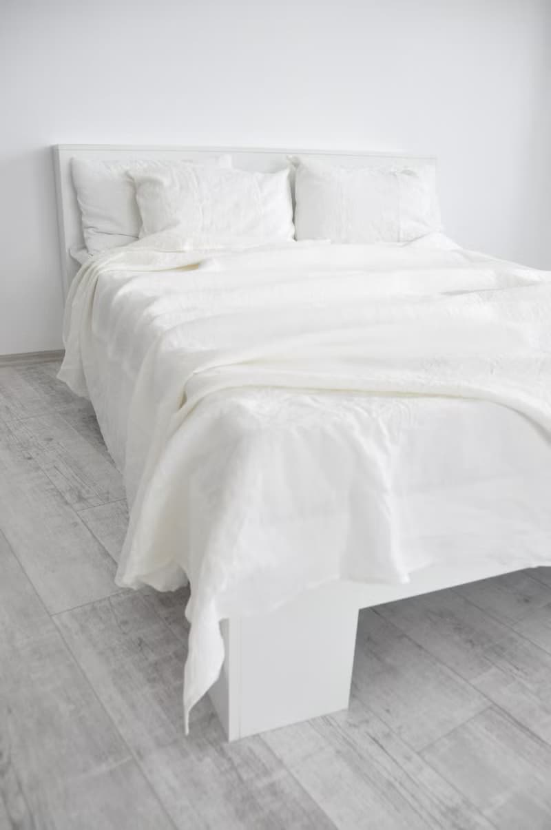 White linen sheet set / Flat+fitted sheet+2 pillowcases / White bedding