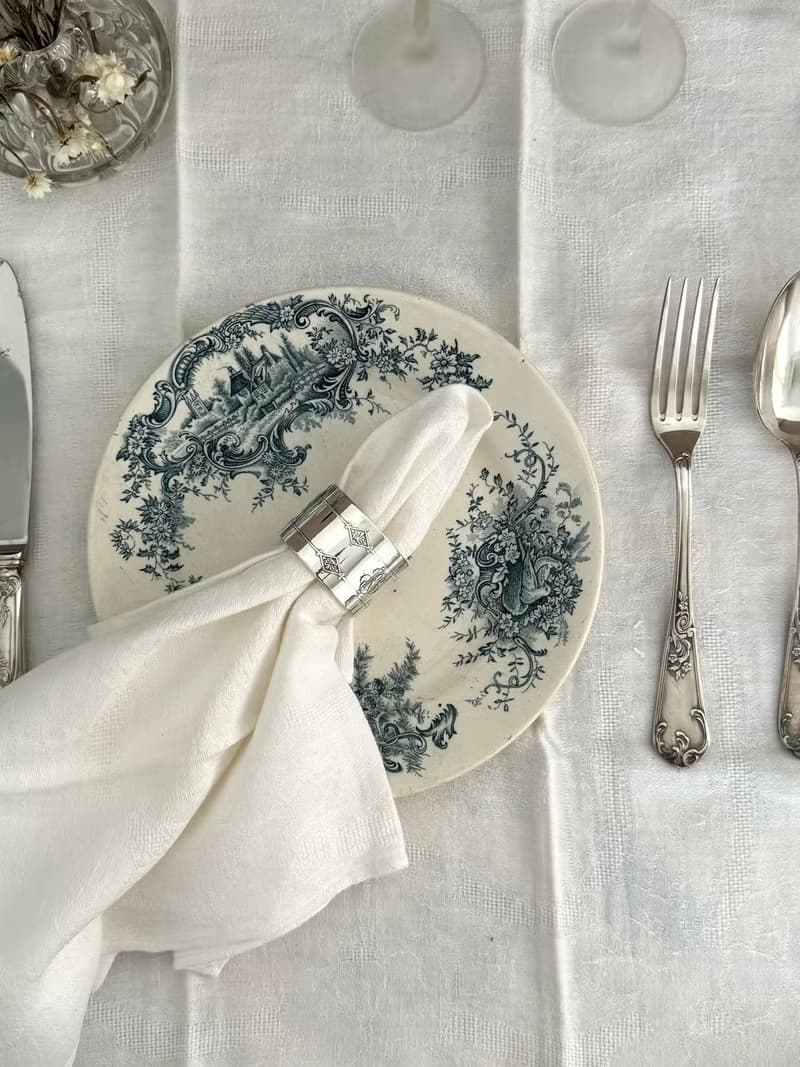 40656-珍藏法國古董貴族訂製CHRISTOFLE鍍銀餐巾環附原盒