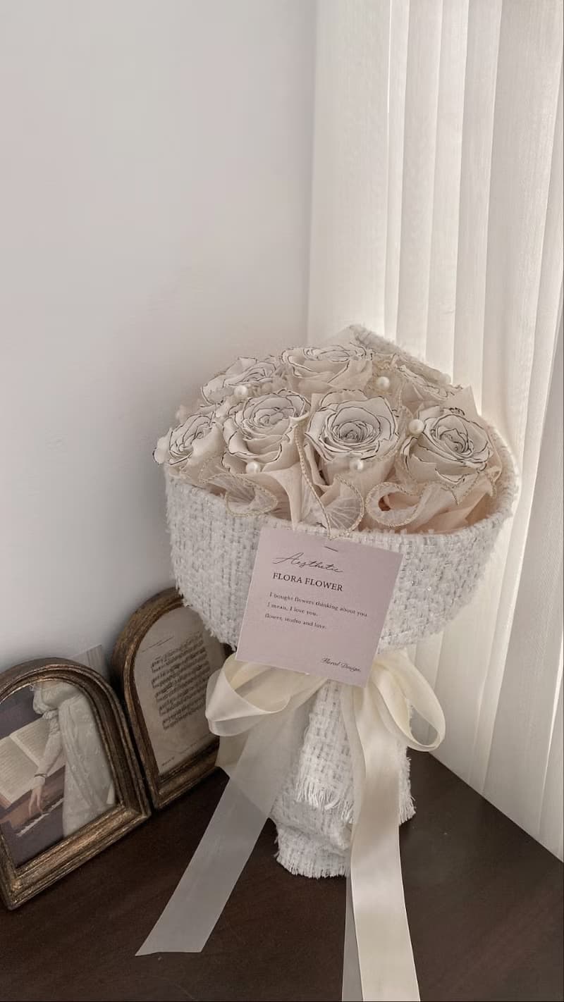 Flora Flower俄羅斯永生花束-香奈兒珍珠(白布/奶茶布/黑布)