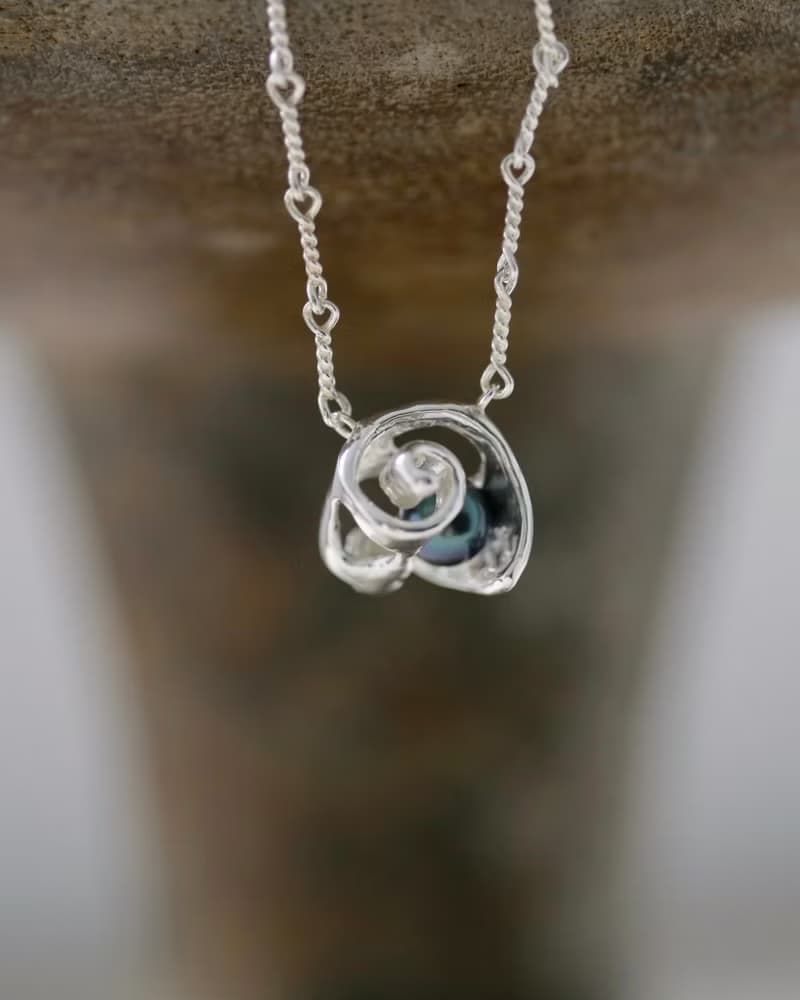 Tidal Coil Pearl Necklace | 潮蜷珍珠長項鍊