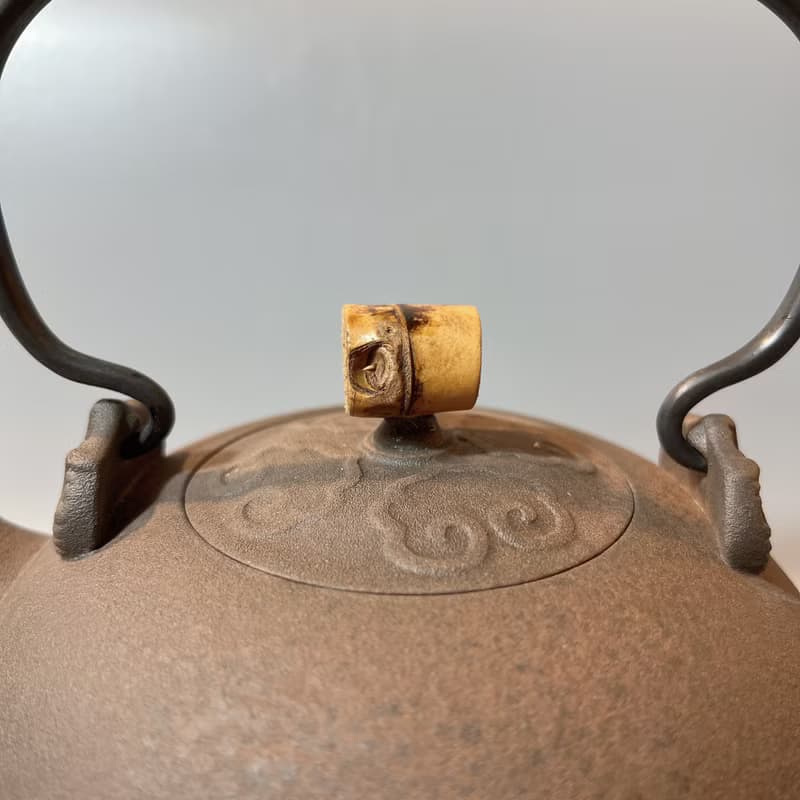 雕花銅把鐵鏽釉面燒水壺 / 煮水壺 / 小平凡手作