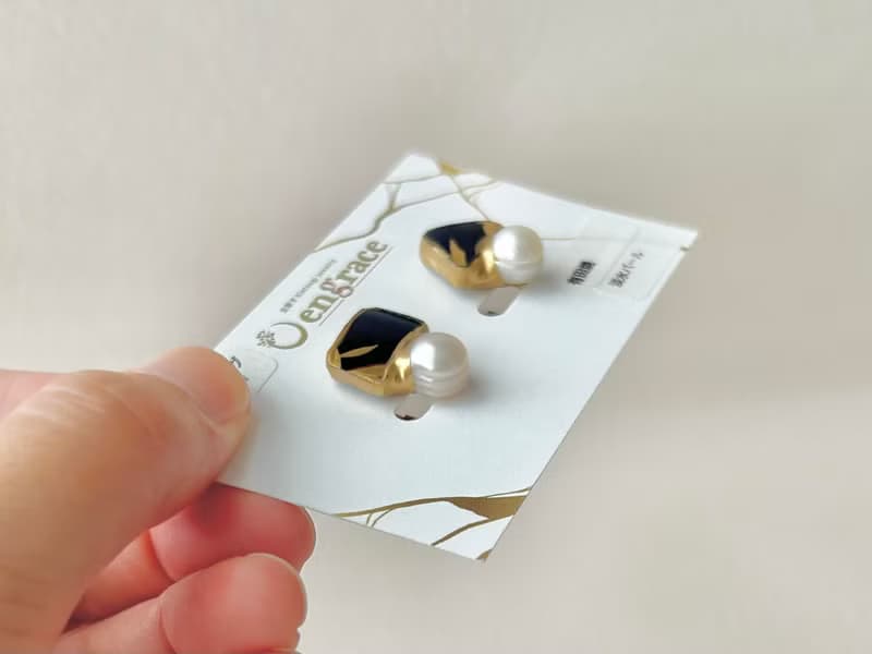 有田焼 　金継ぎ　ネジバネ式イヤリング　金色　リーフ柄　淡水パール　天然石　伝統工芸　No.252