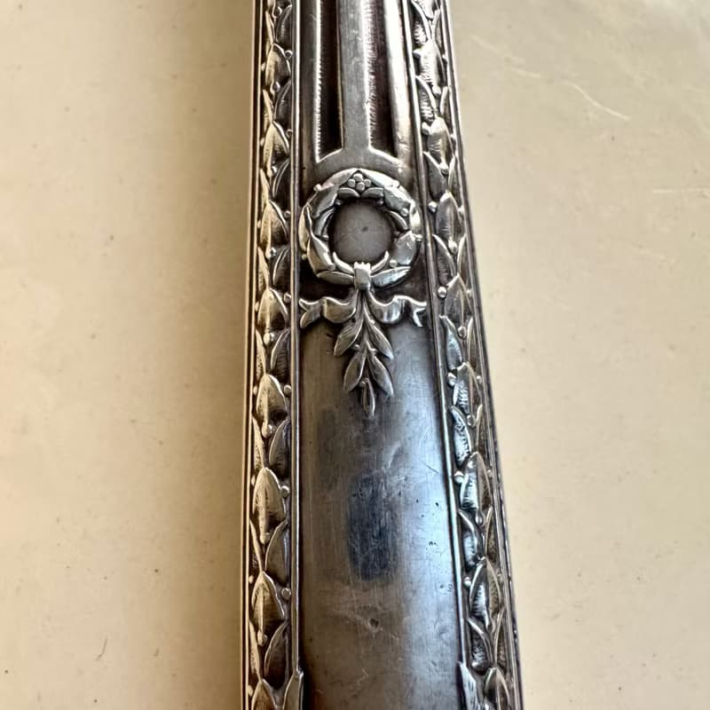 50639-典雅法國古董甜點鏟 純銀柄 銅鍍金鏤空花卉刀面