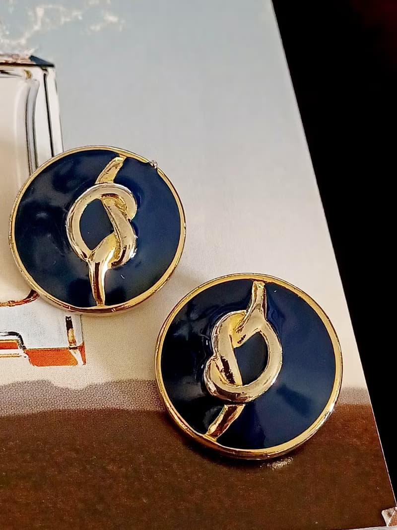 vintage jewelry  典雅深藍琺瑯綴金 夾式耳環