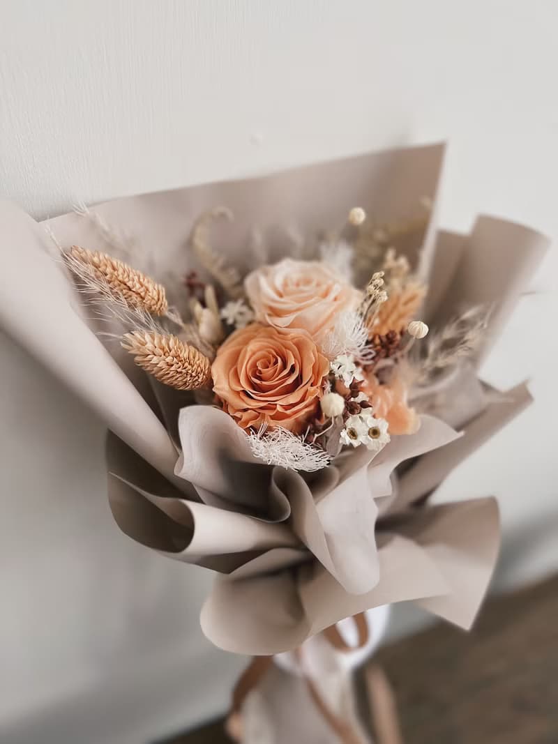 【永生玫瑰花花束】• 情人節/永生玫瑰花/永生玫瑰花花束/玫瑰花