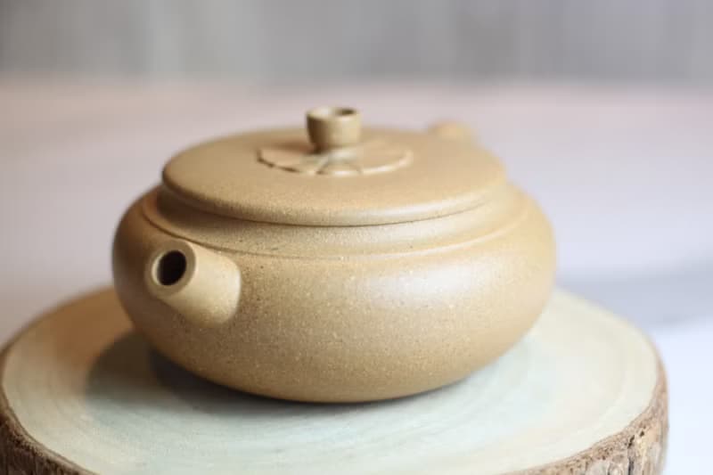 【母親節禮物】菱花 黃金段泥 宜興紫砂壺 陳淑賢老師 150ml