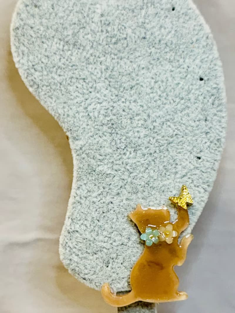 貓咪系列 - 撲蝴蝶的小貓耳環