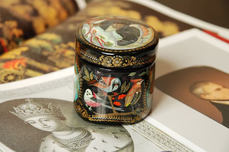 Birds Lacquer box small hand painted decorative art Christmas Gift Wrapping