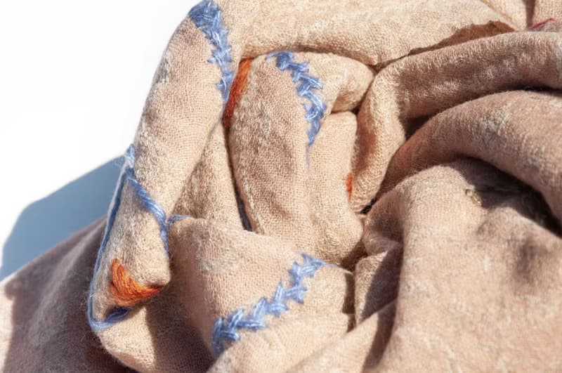 喀什米爾Cashmere/水煮羊毛披肩/針織圍巾/刺繡圍巾/羊絨披巾-花