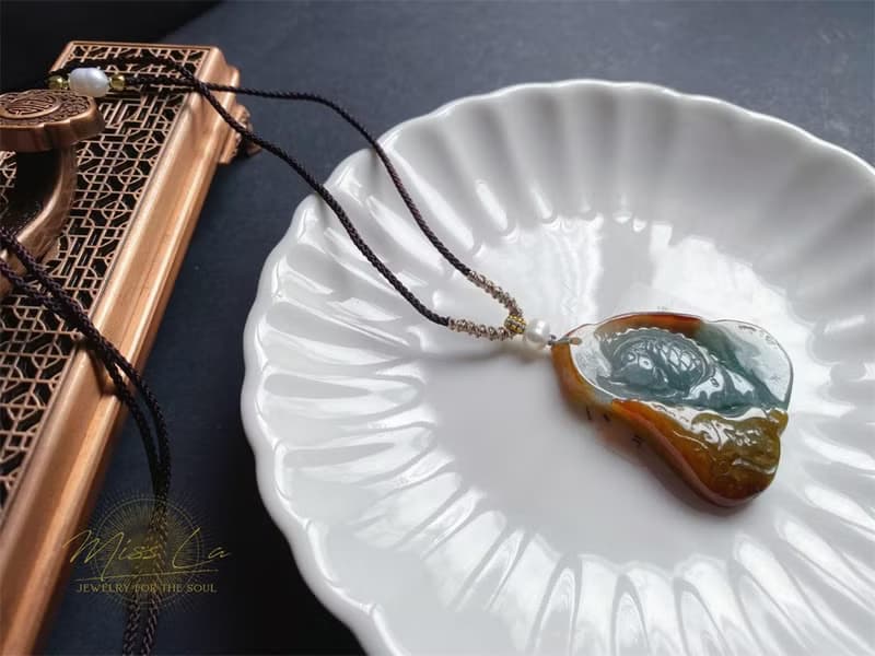 緬甸玉翡翠 天然紅翡 手工雕 荷葉魚 翡翠 禮物 天然石 項鍊