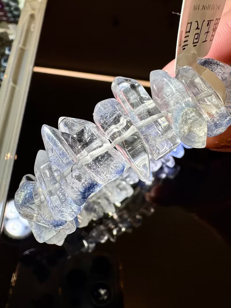 高透天然玻璃體透藍線石水晶隨行44.72g防甲狀腺亢進加強表達能力