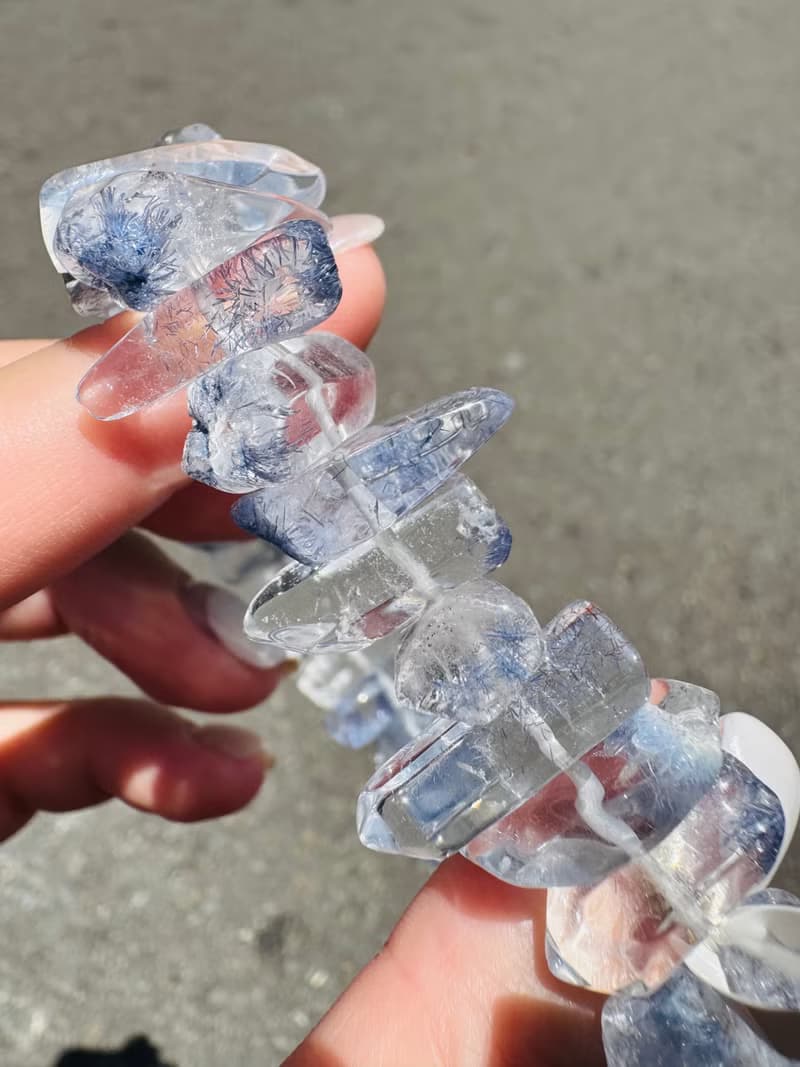 高透天然玻璃體透藍線石水晶隨行44.72g防甲狀腺亢進加強表達能力