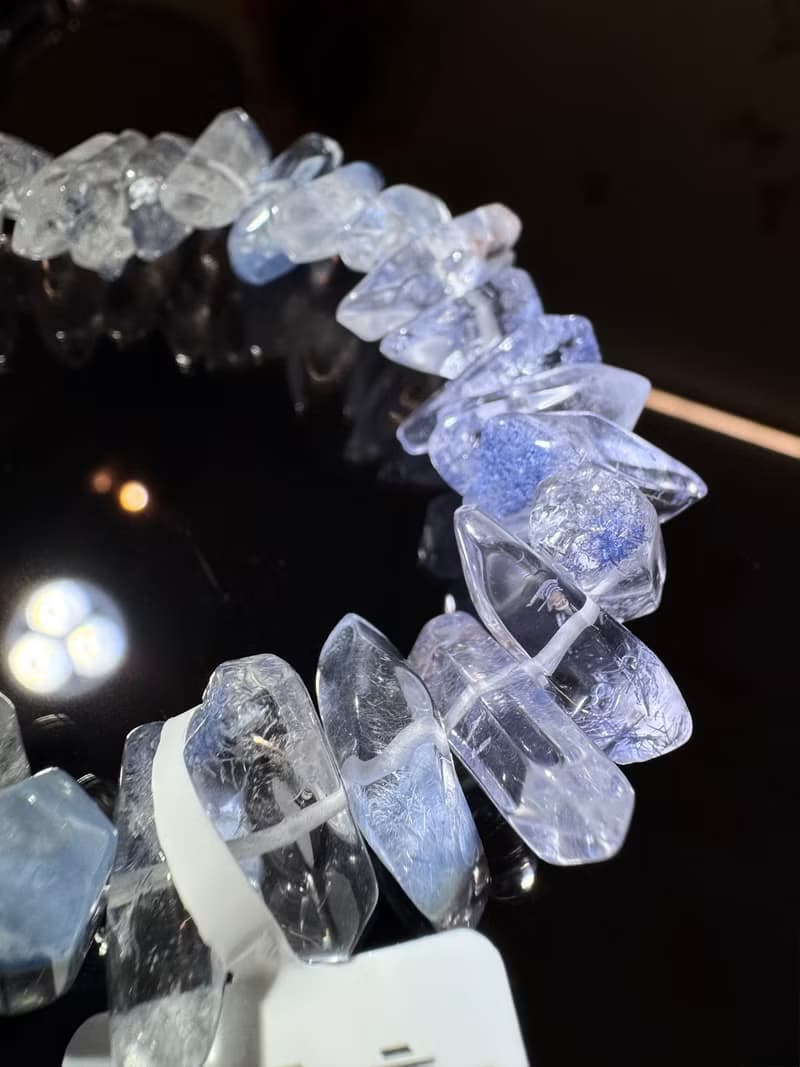 高透天然玻璃體透藍線石水晶隨行44.72g防甲狀腺亢進加強表達能力