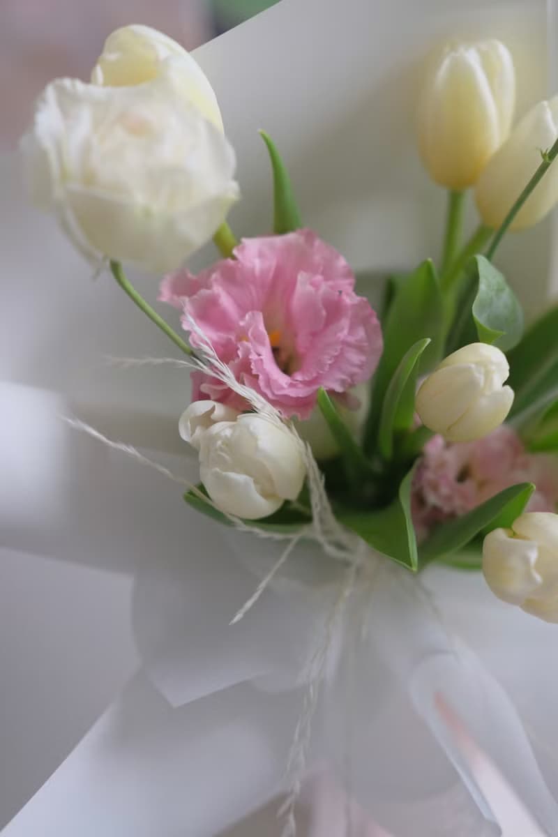 白色情人節 鬱金香 韓式花束  生日花束 女友禮物