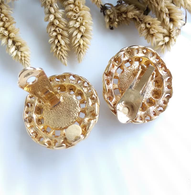 Vintage Jewelry 西洋古董飾品 大圓簍空 仿珠 夾式耳環