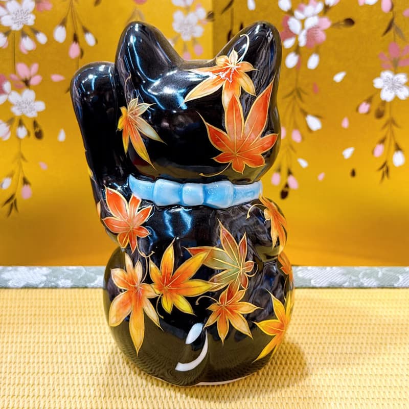 【楓影戀心】日本清水燒招財貓 |  黑地紅葉