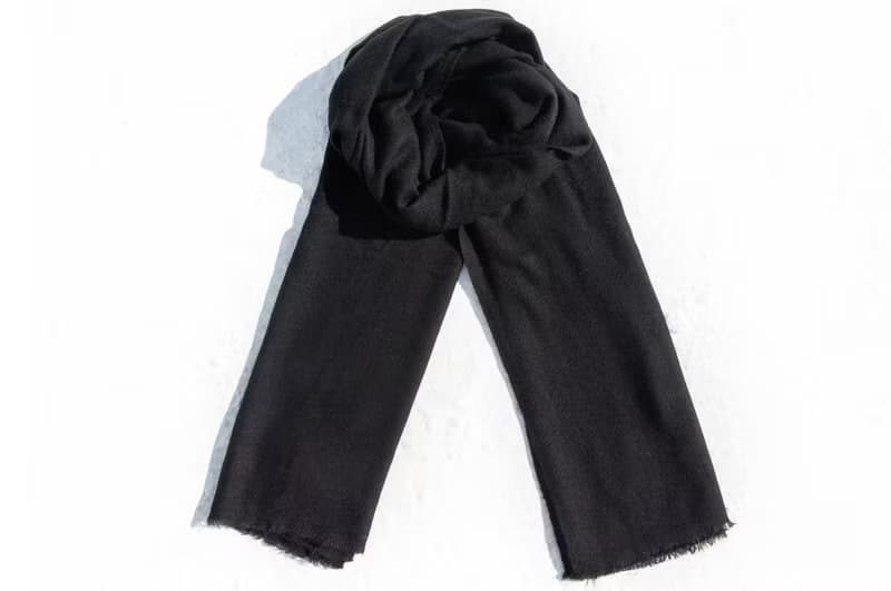 喀什米爾Cashmere/羊絨圍巾/純羊毛圍巾披巾/戒指絨披肩-時尚黑色